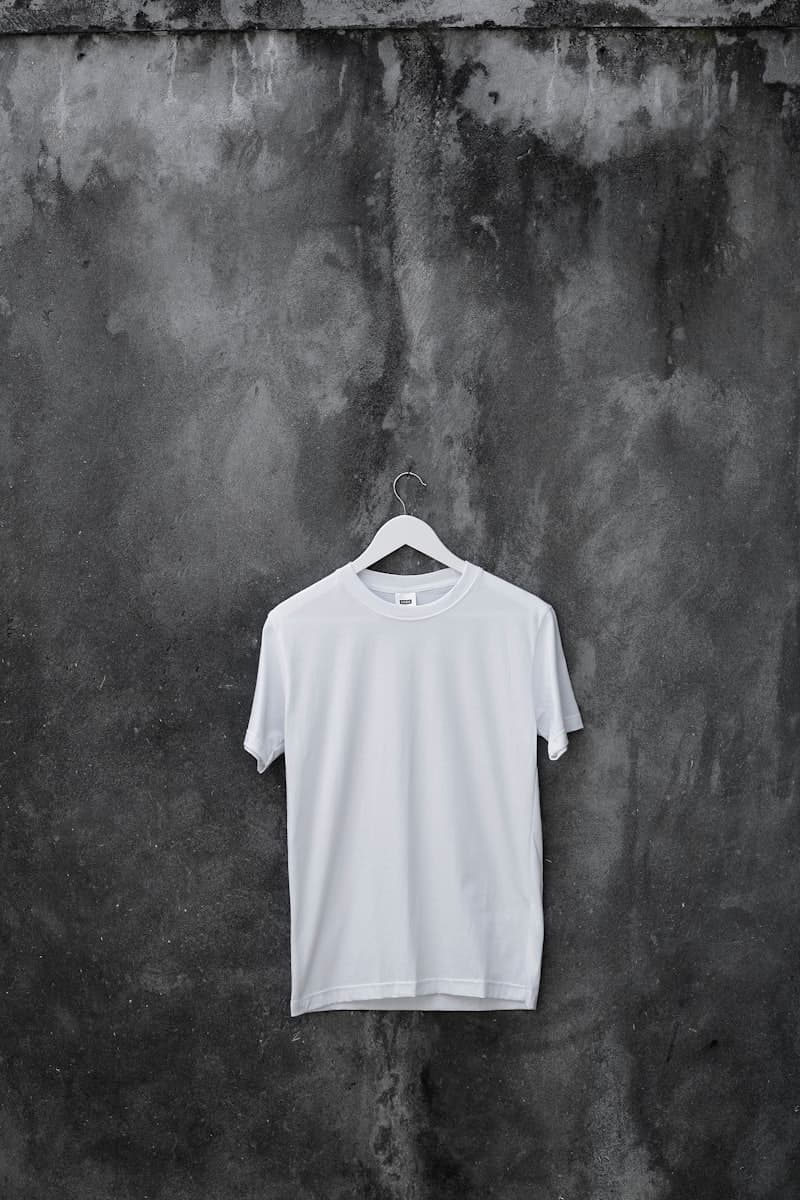 Imigongo Pattern T-Shirt - Image 2
